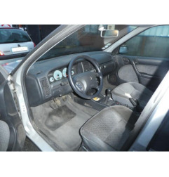 Attache ceinture arriere droit CITROEN XANTIA