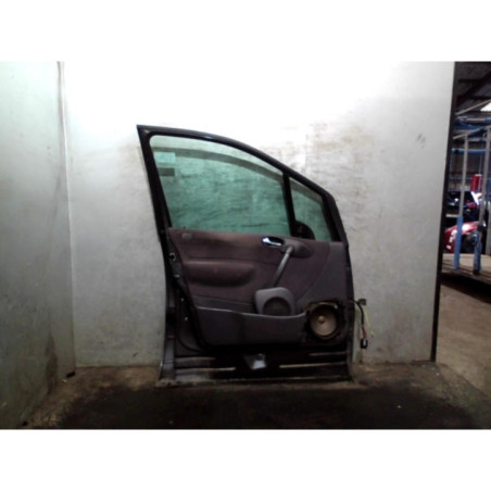 Porte avant gauche MERCEDES CLASSE A 168 Photo n°1