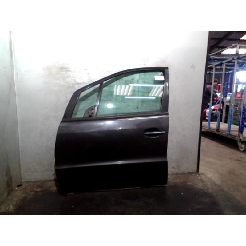 Porte avant gauche MERCEDES CLASSE A 168 Photo n°2