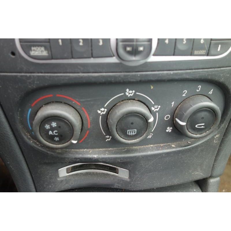 Porte arriere gauche RENAULT LAGUNA 2 Photo n°4