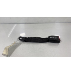 Attache ceinture arriere droit PEUGEOT 309