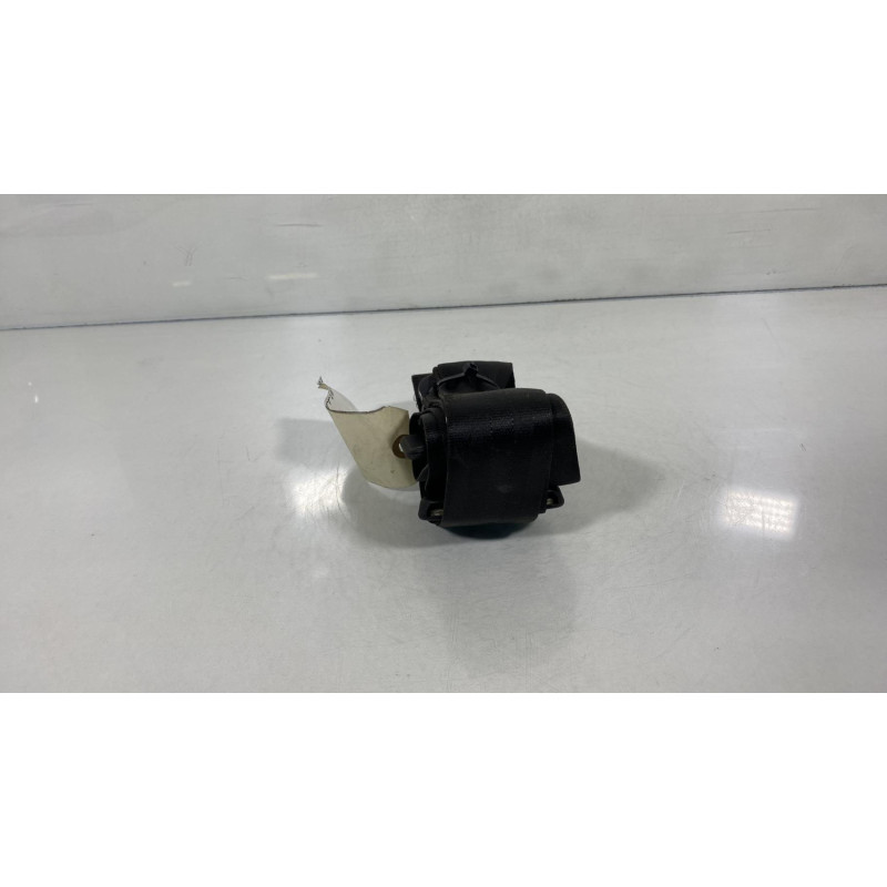 Ceinture arriere droit PEUGEOT 309 Photo n°1