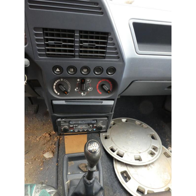 Cremaillere assistee PEUGEOT 309 Photo n°1