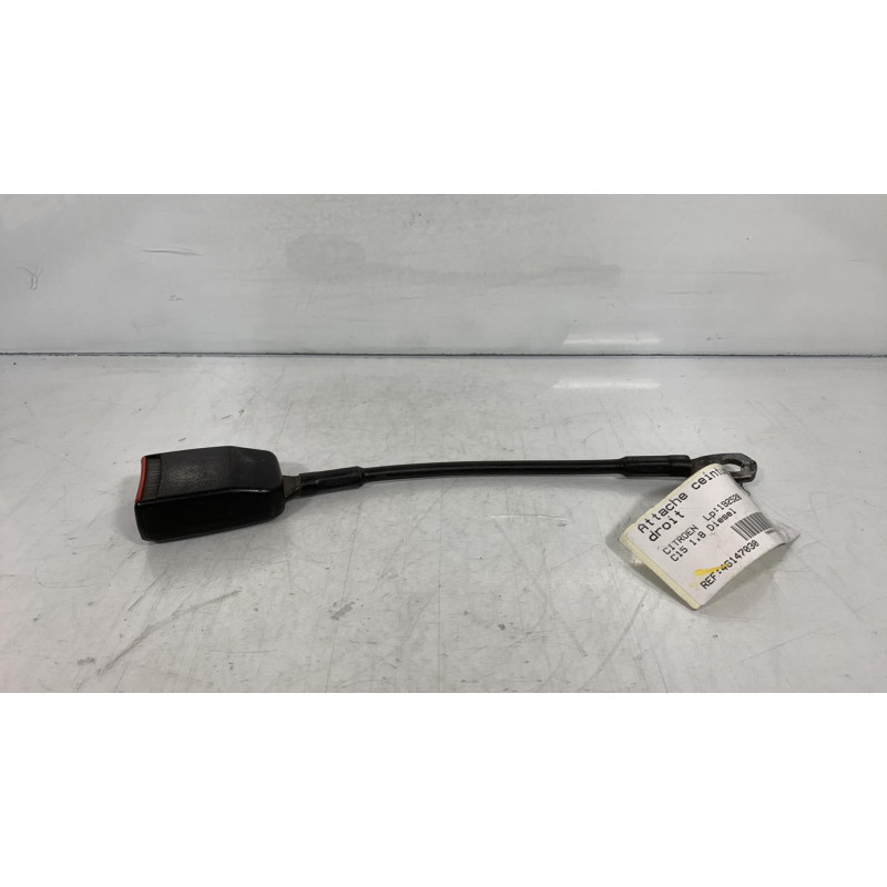 Attache ceinture avant droit CITROEN C15 Photo n°1