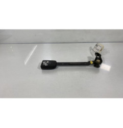 Attache ceinture avant droit VOLKSWAGEN PASSAT 4