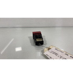 Bouton de warning HYUNDAI ELANTRA 1