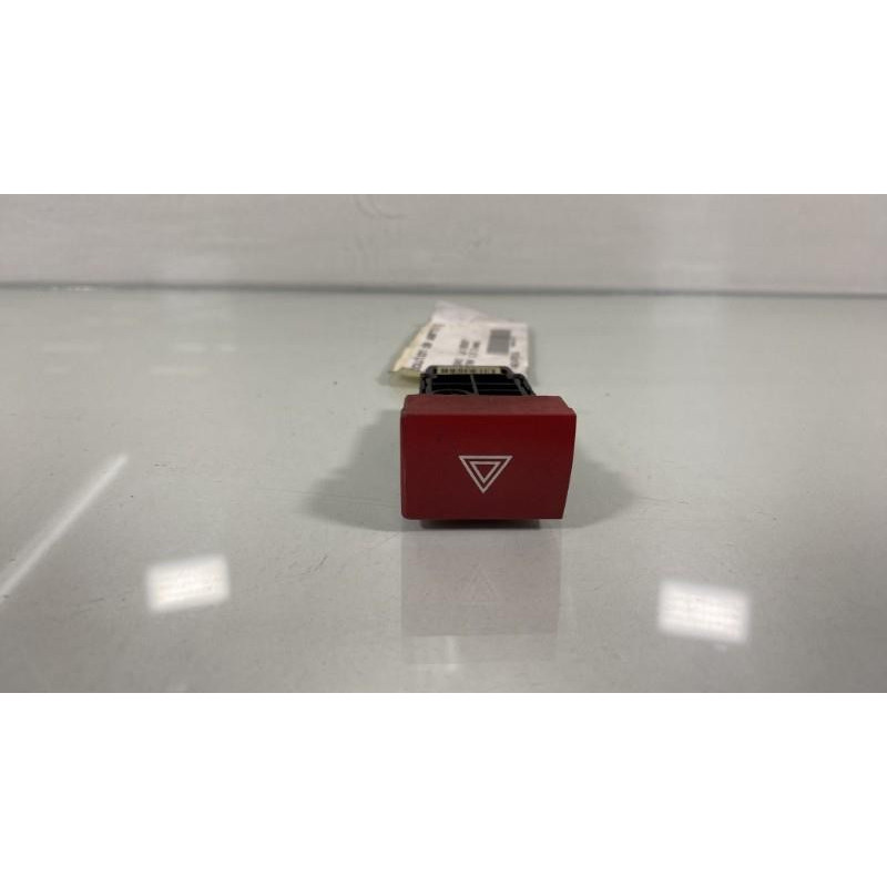 Bouton de warning HYUNDAI ELANTRA 1 Photo n°3