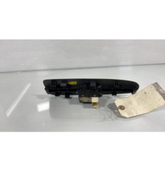 Interrupteur de leve vitre avant droit HYUNDAI ELANTRA 1