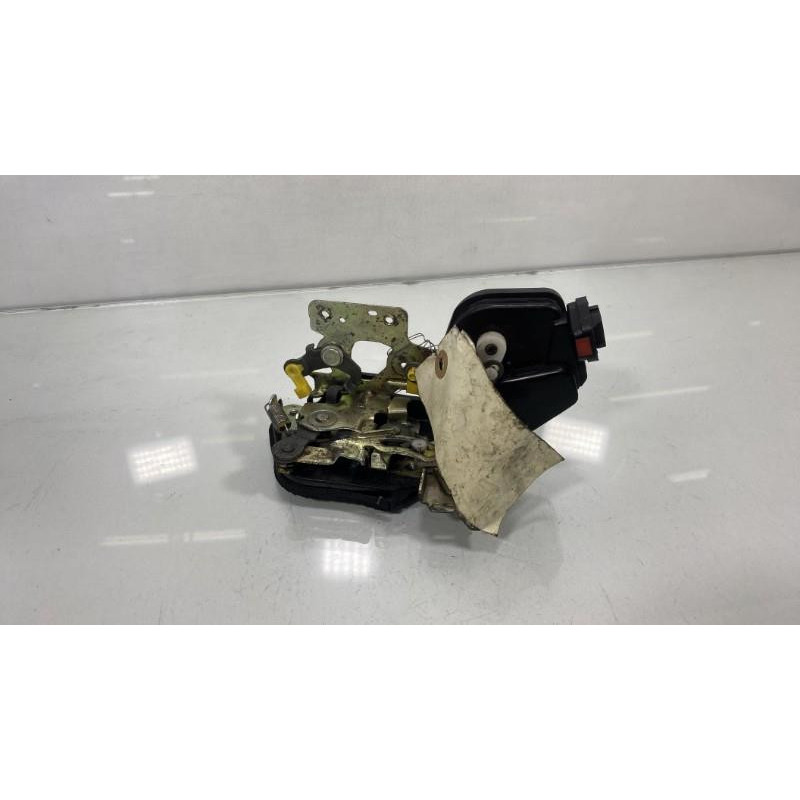 Serrure avant droit HYUNDAI ELANTRA 1 Photo n°1