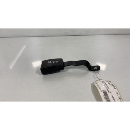 Attache ceinture avant droit VOLKSWAGEN FOX Photo n°1