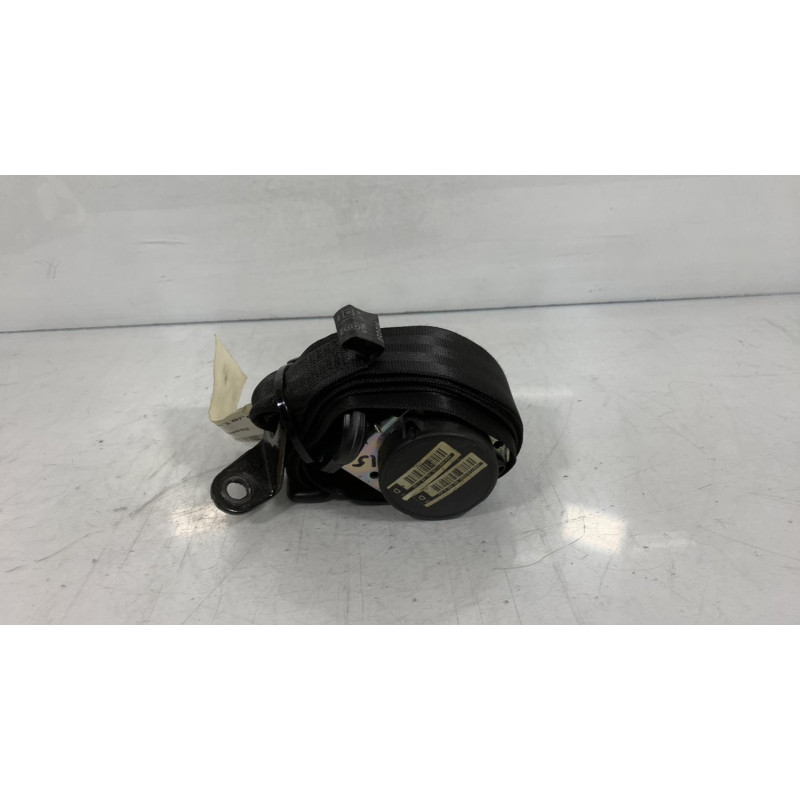 Ceinture arriere droit VOLKSWAGEN FOX Photo n°1