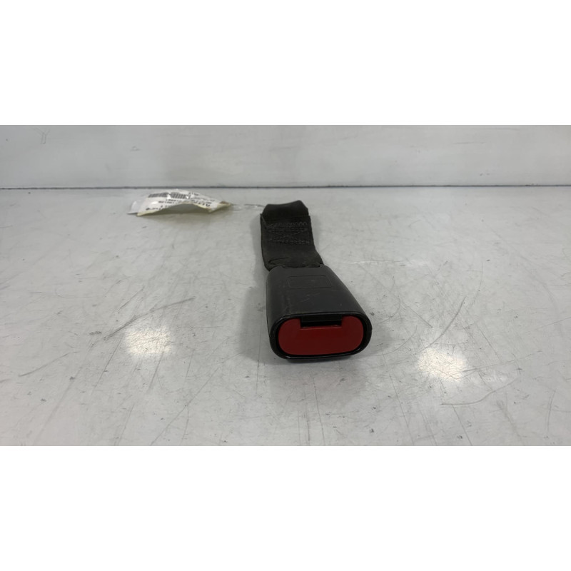 Attache ceinture arriere droit ALFA ROMEO GT Photo n°1