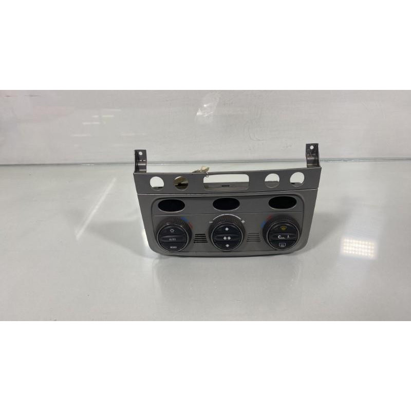 Commande chauffage ALFA ROMEO GT Photo n°3
