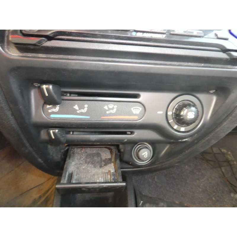 Ceinture arriere centrale CITROEN SAXO Photo n°7