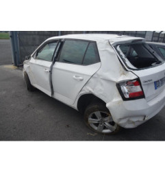 Serrure avant gauche SKODA FABIA 3
