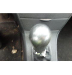 Attache ceinture avant gauche TOYOTA COROLLA 10