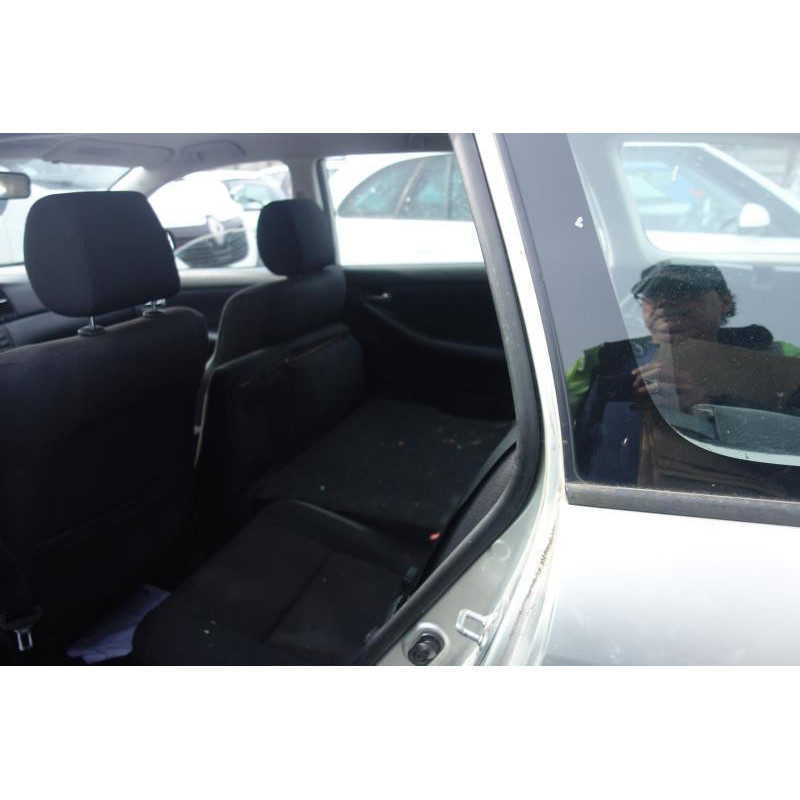 Attache ceinture avant gauche TOYOTA COROLLA 10 Photo n°12