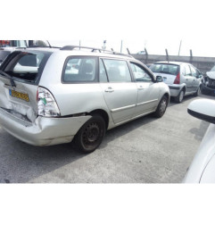 Attache ceinture avant gauche TOYOTA COROLLA 10