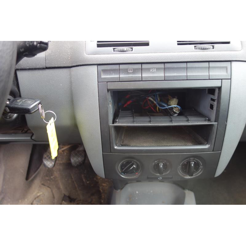 Serrure avant droit SKODA FABIA 1 Photo n°9