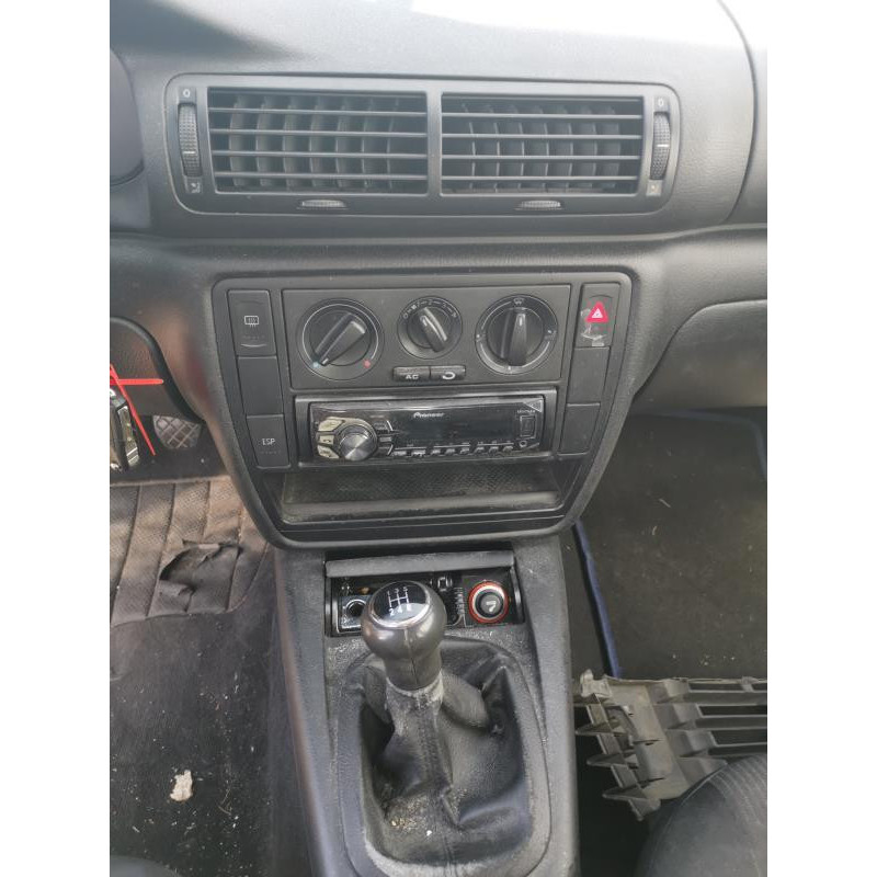 Boitier air bag VOLKSWAGEN PASSAT 4 Photo n°10