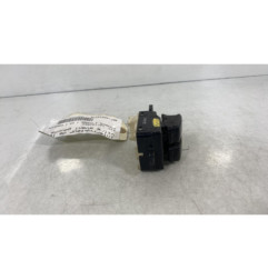 Interrupteur de leve vitre avant gauche KIA PICANTO 1
