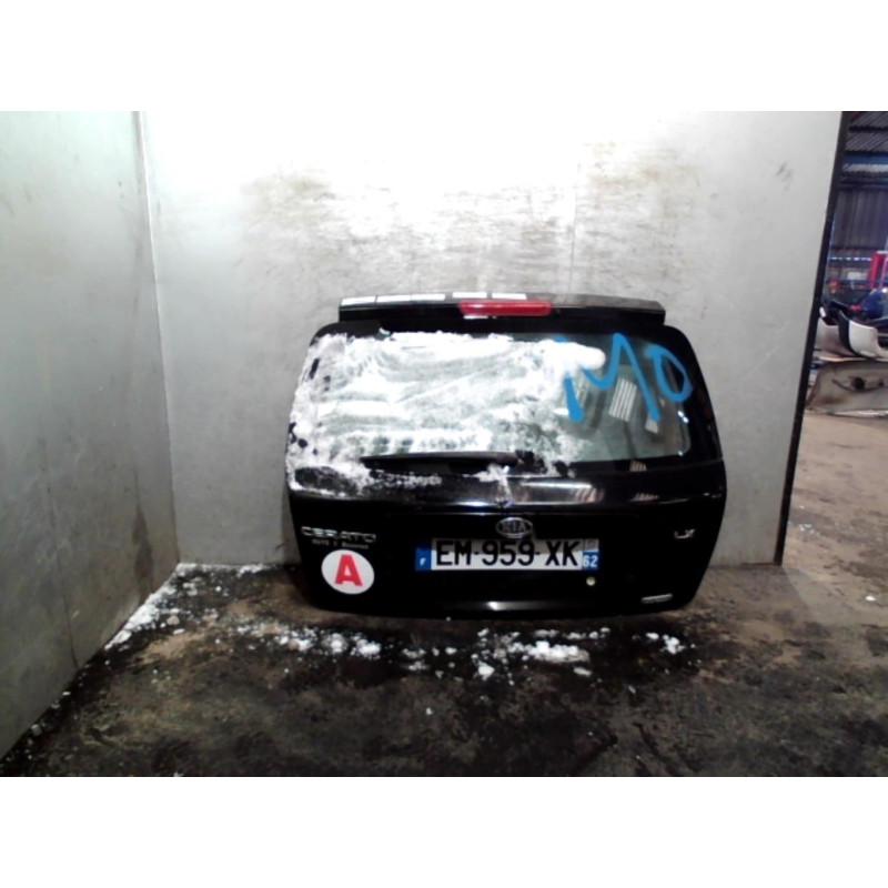 Malle/Hayon arriere KIA CERATO Photo n°1