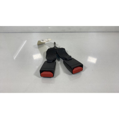 Attache ceinture arriere droit DACIA SANDERO 2 Photo n°1