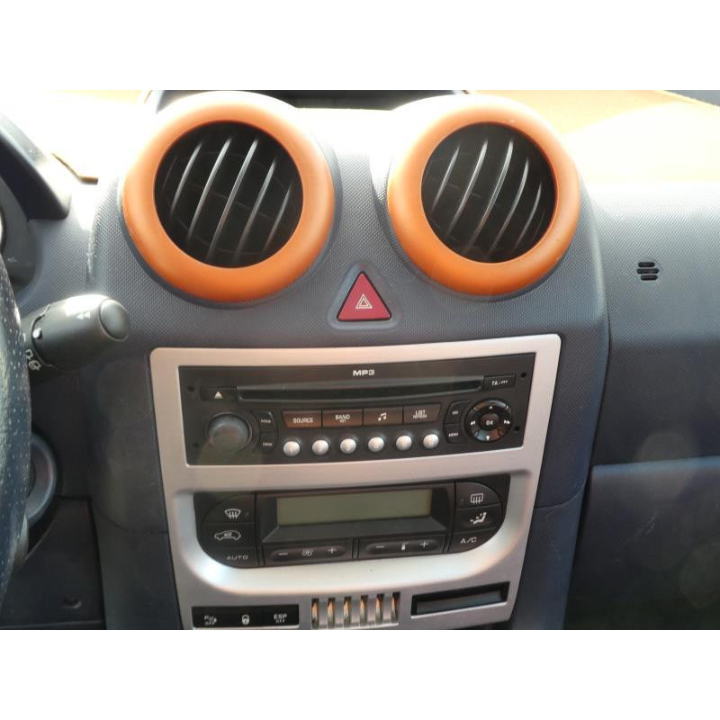 Capot PEUGEOT 1007 Photo n°4