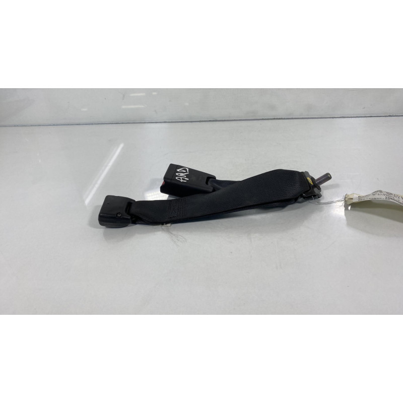 Attache ceinture arriere droit OPEL AGILA B Photo n°2