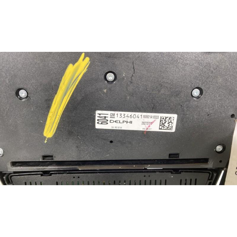 Commande chauffage OPEL MERIVA B Photo n°1
