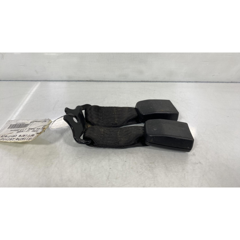 Attache ceinture arriere centrale FORD KA 1 Photo n°2