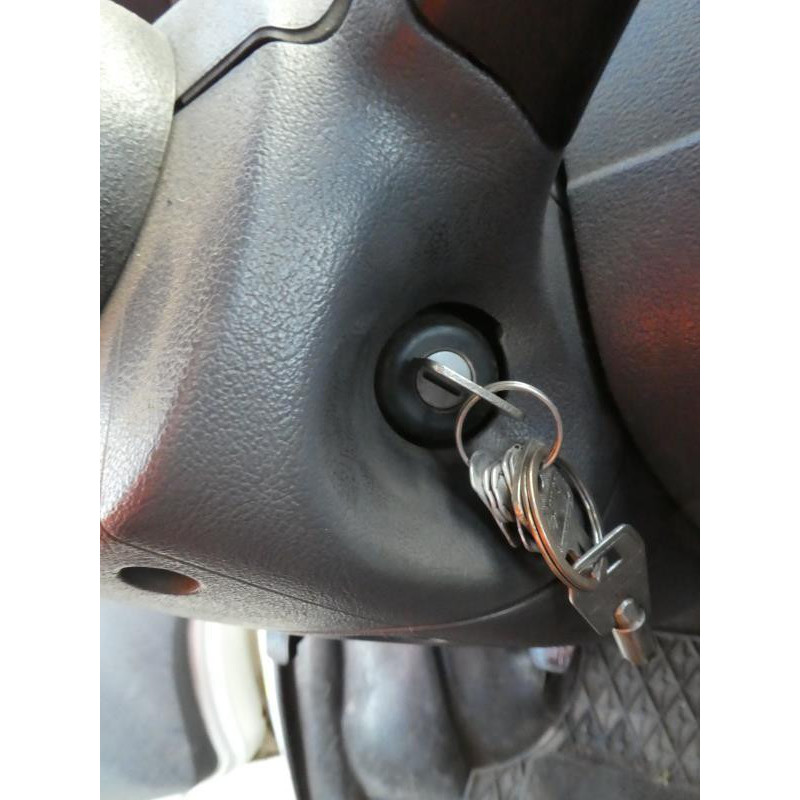Serrure avant gauche MERCEDES VITO 638 Photo n°8