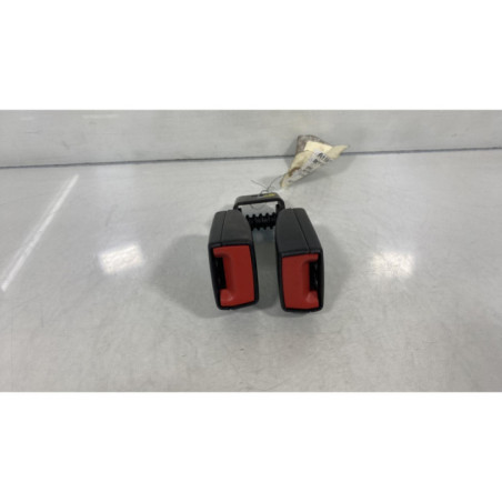 Attache ceinture arriere droit OPEL ASTRA J Photo n°1