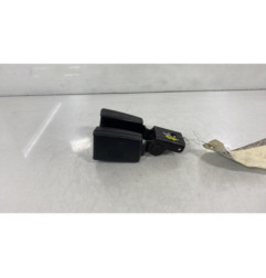Attache ceinture arriere droit OPEL ASTRA J