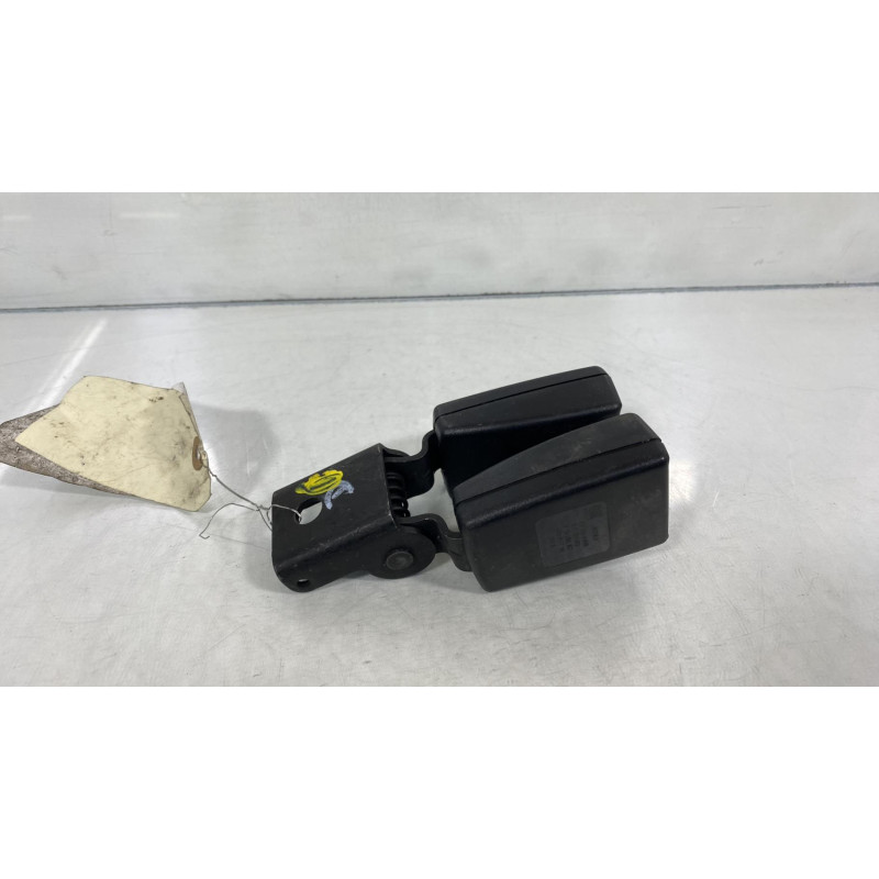 Attache ceinture arriere droit OPEL ASTRA J Photo n°3