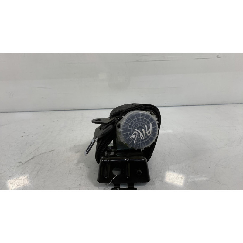 Ceinture arriere gauche OPEL ASTRA J Photo n°3