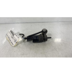 Pompe lave glace avant OPEL ASTRA J
