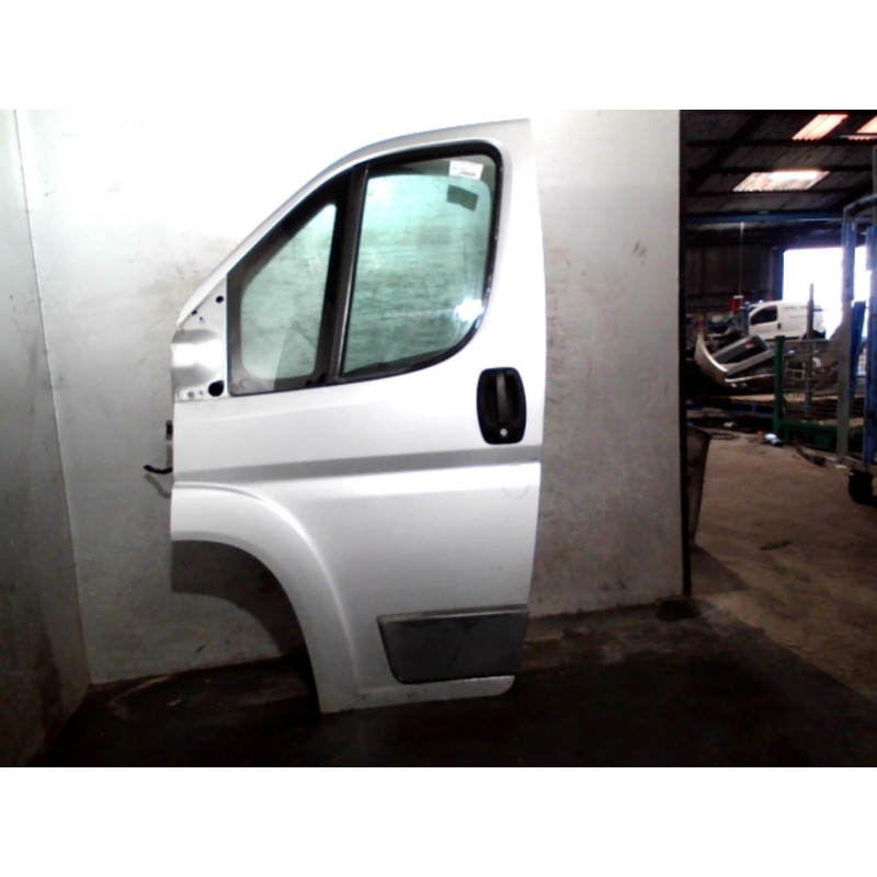 Porte avant gauche PEUGEOT BOXER 3 Photo n°3