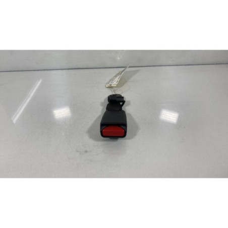 Attache ceinture arriere gauche CITROEN C1 2 Photo n°1