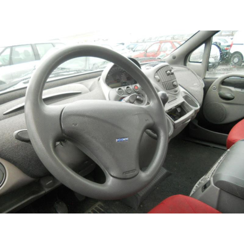 Serrure de coffre FIAT MULTIPLA Photo n°8