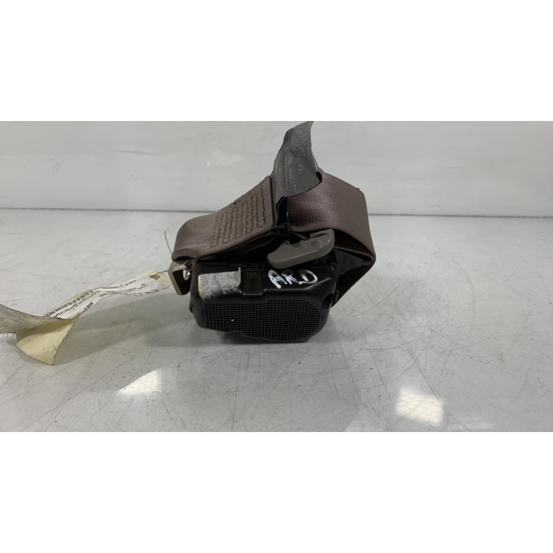 Pretensionneur de ceinture arriere droit VOLVO V 40 1 Photo n°3