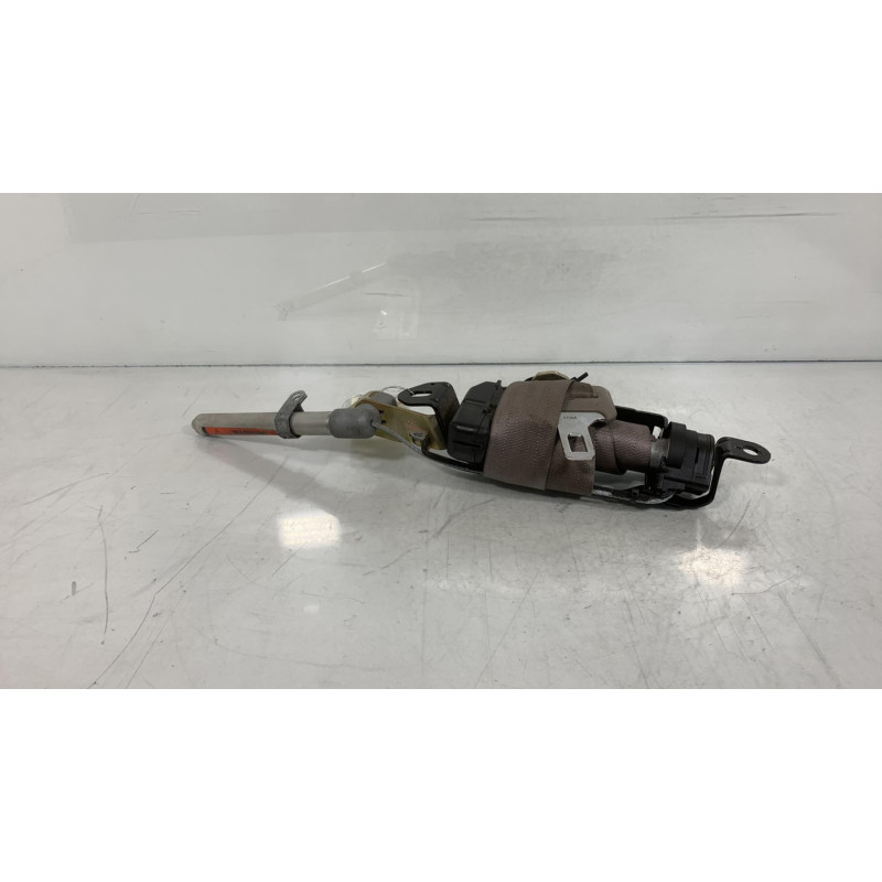 Pretensionneur de ceinture avant droit VOLVO V 40 1 Photo n°2