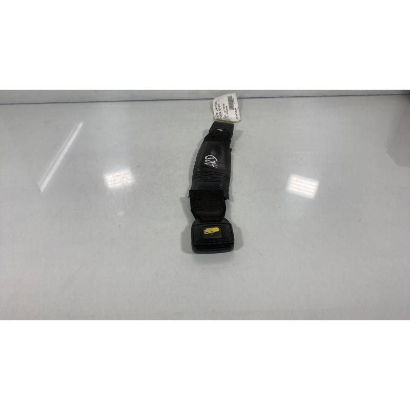 Attache ceinture arriere droit CITROEN 2CV Photo n°1