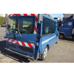 Calandre RENAULT TRAFIC 2