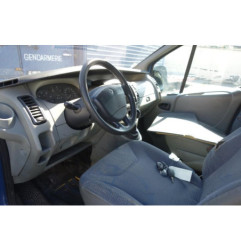 Calandre RENAULT TRAFIC 2