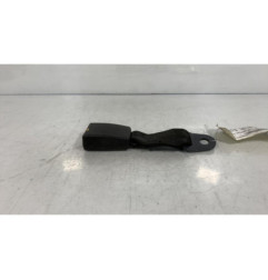 Attache ceinture arriere gauche NISSAN MICRA 3