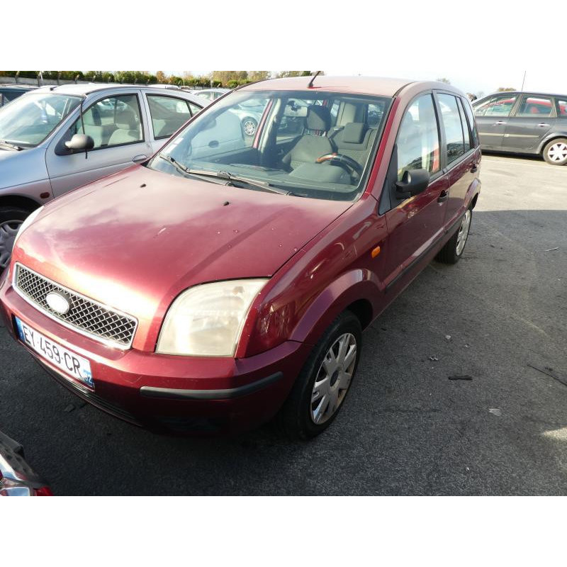 Verin de coffre FORD FUSION Photo n°7