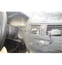 Interrupteur de leve vitre avant gauche MERCEDES CLASSE C 204