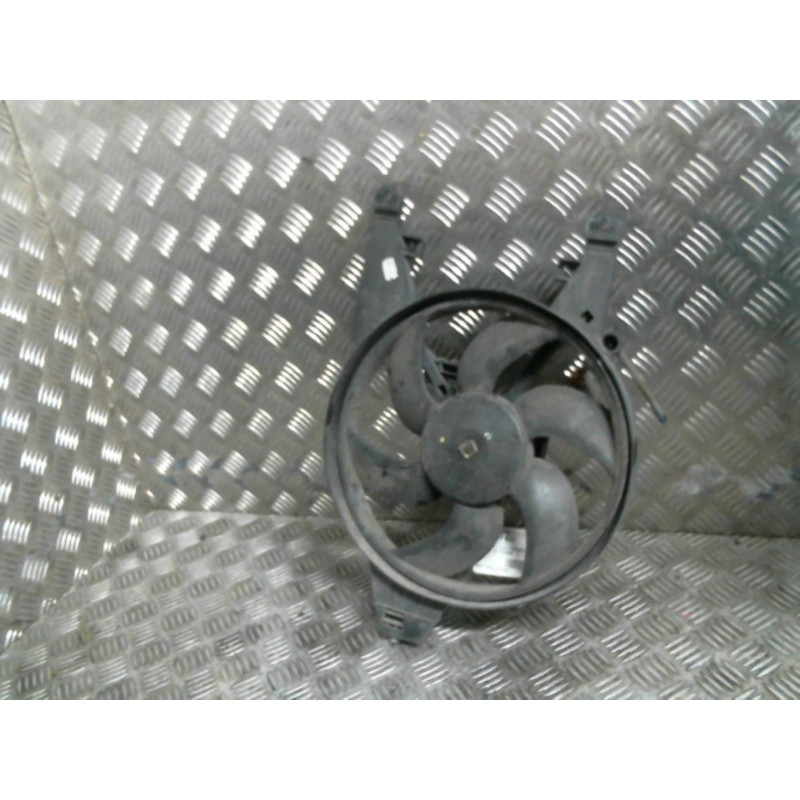 Moto ventilateur radiateur NISSAN MICRA 2 Photo n°2