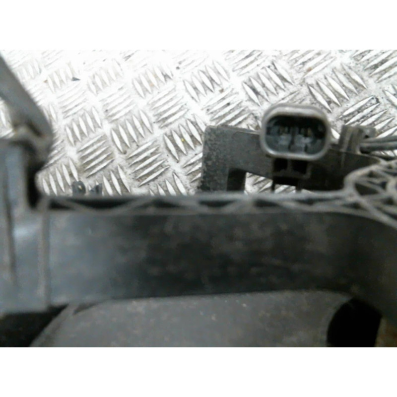 Moto ventilateur radiateur NISSAN MICRA 2 Photo n°3